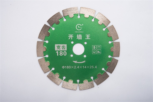 如何提高金剛石鋸片刀頭金剛石的把持力呢